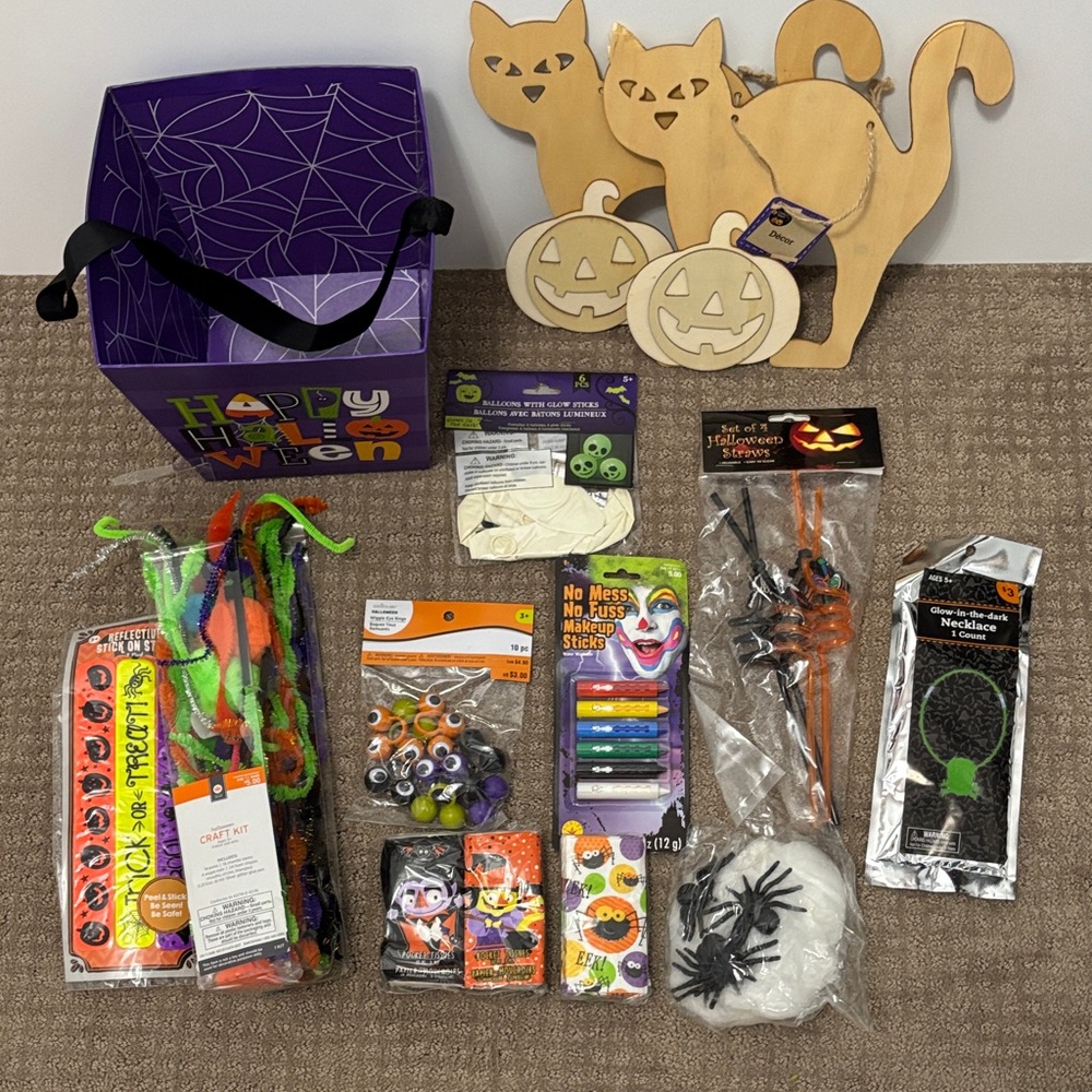 Halloween assortment decor, crafts